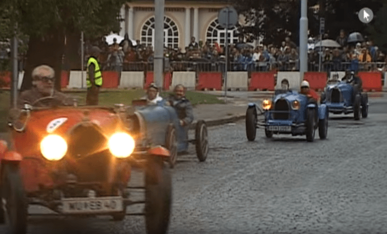 Video: Grand Prix Bugatti 2012