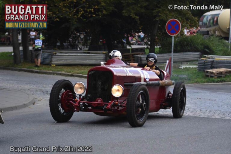 Bugatti Grand Prix Zlín 2022 objektivem Tondy Malého